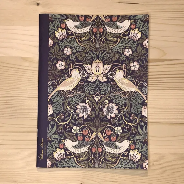 Cahier William Morris "Le Voleur de Fraises - Chocolate Slate"