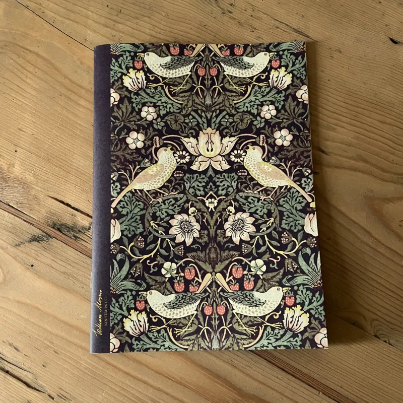 Cahier William Morris "Le Voleur de Fraises - Chocolate Slate"